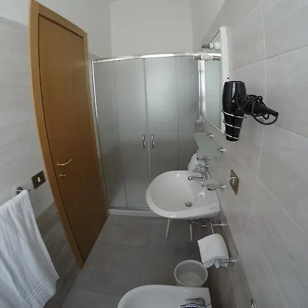Albergo Esperia Tabiano Terme Esterno foto
