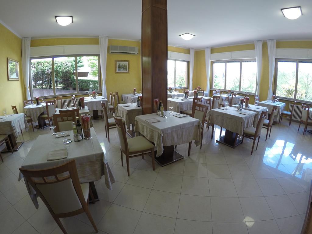 Esperia Hotel